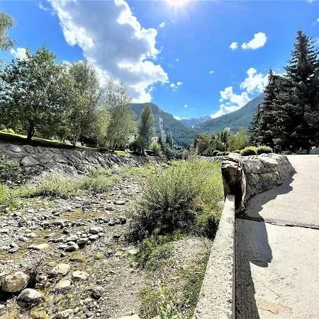 Pratique Avec Coin Montagne A La Salle-les-alpes, Parking Privatif - Fr-1-330f-208