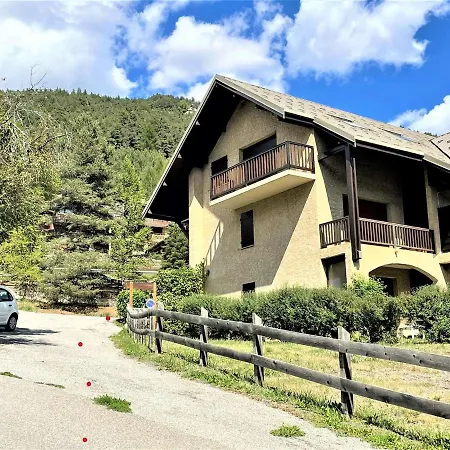 Pratique Avec Coin Montagne A La Salle-les-alpes, Parking Privatif - Fr-1-330f-208 Apartment *